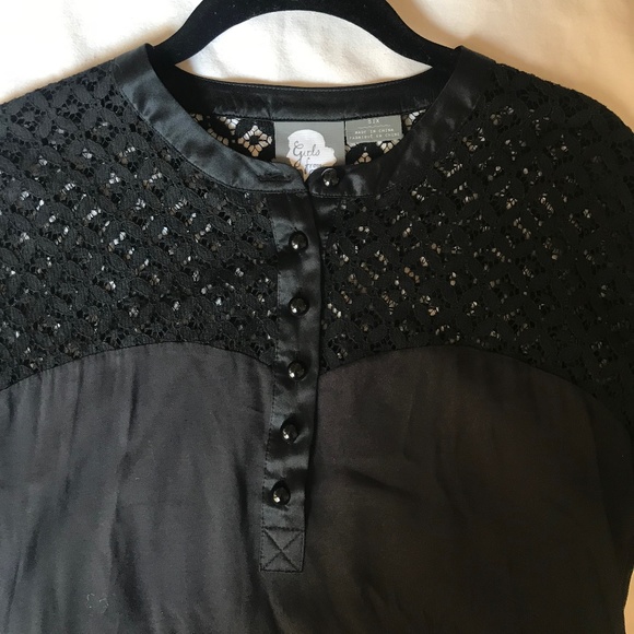 Black Blouse with Lace - Picture 3 of 4